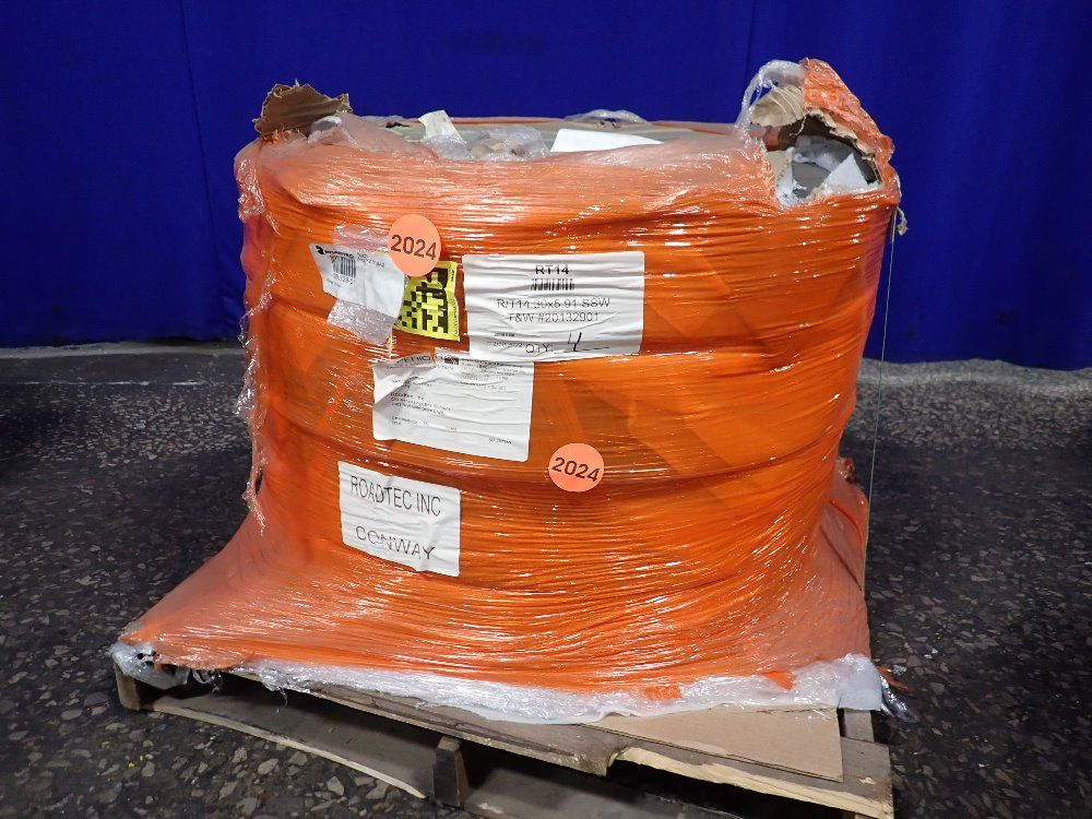 Roadtec 30x5.91 Asphalt Paver Wheel Drive - Rt14 / 201329-01