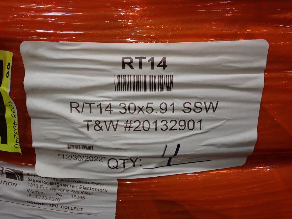 Roadtec 30x5.91 Asphalt Paver Wheel Drive - Rt14 / 201329-01