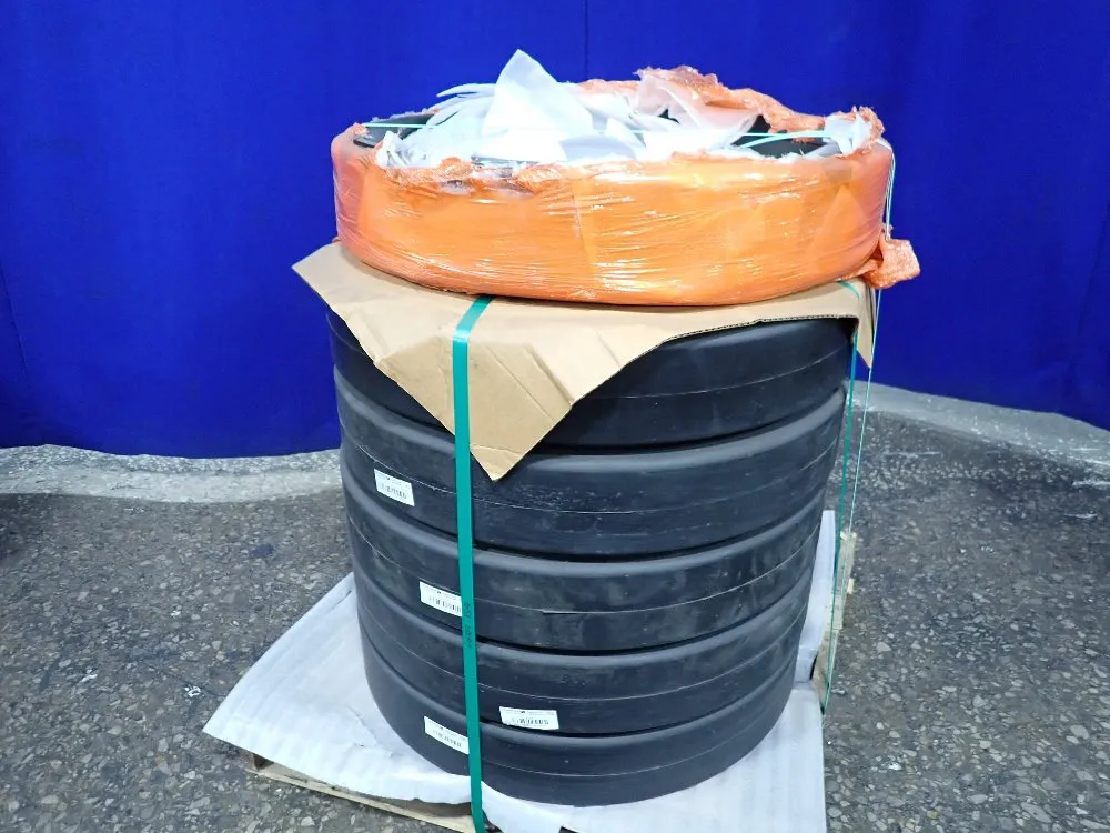 Roadtec 30x5.91 Asphalt Paver Wheel Drive - Rt14 / 201329-01