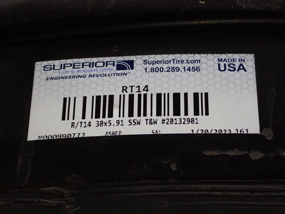 Roadtec 30x5.91 Asphalt Paver Wheel Drive - Rt14 / 201329-01