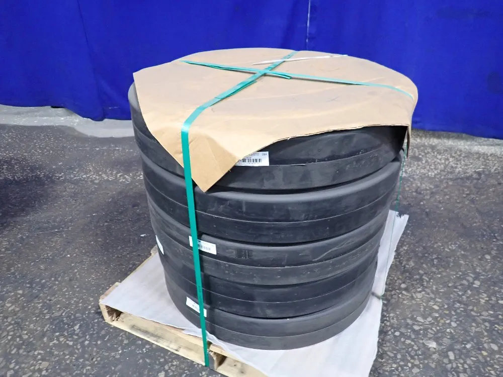 Roadtec 30x5.91 Asphalt Paver Wheel Drive - Rt14 / 201329-01