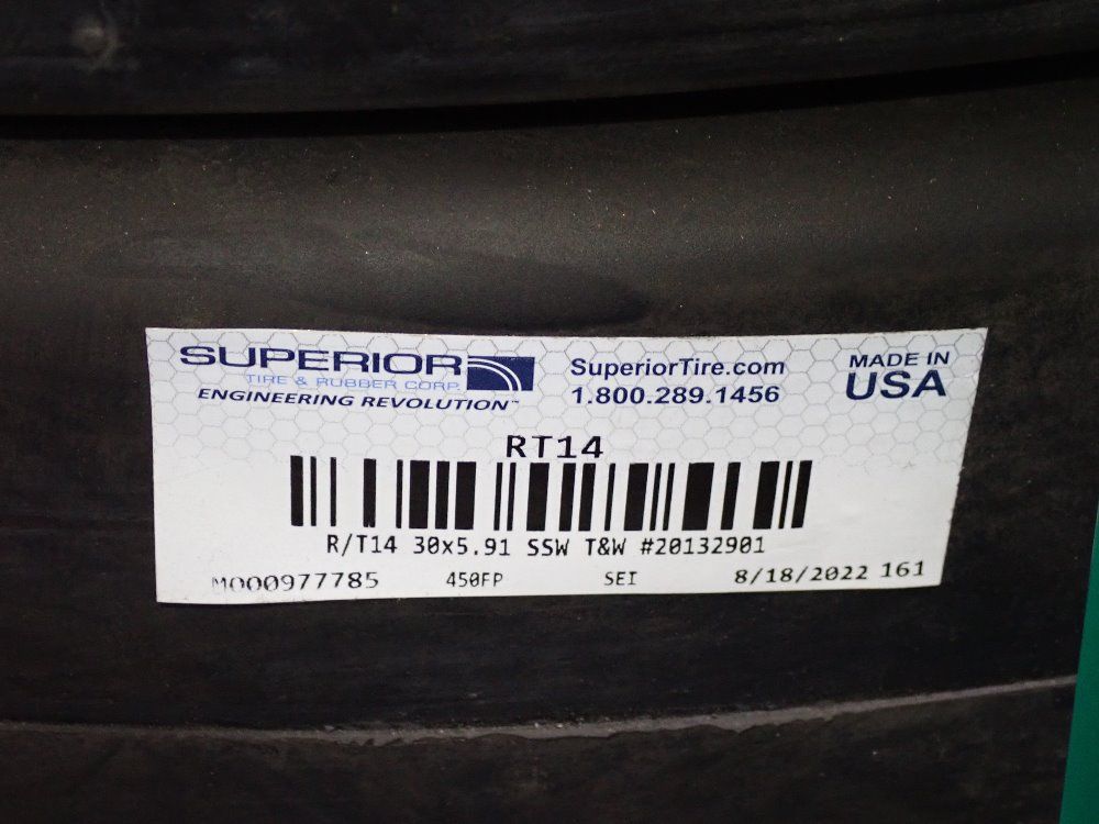 Roadtec 30x5.91 Asphalt Paver Wheel Drive - Rt14 / 201329-01