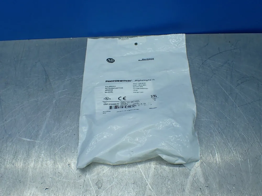 Allen-bradley 3m Photoswitch Polarized Retro-reflective Sensor - 42ef-p2mnb-f4