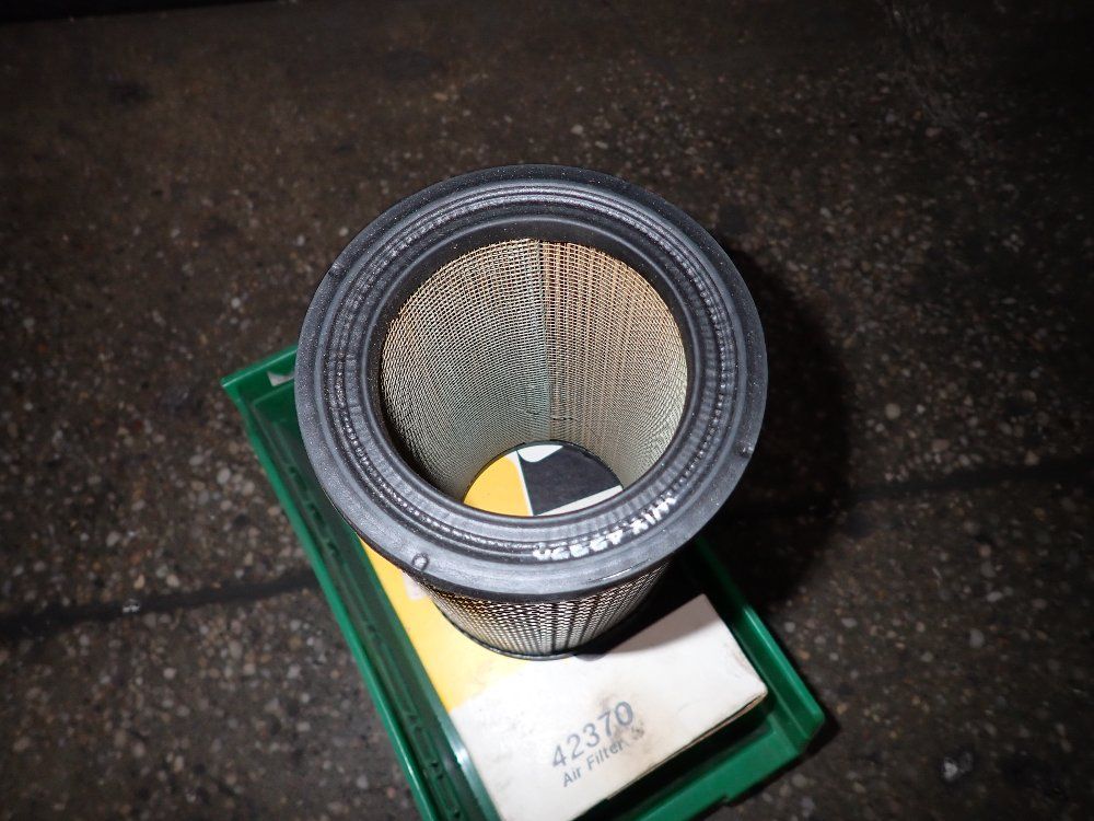 Dana Air Filter - 06fi-00098