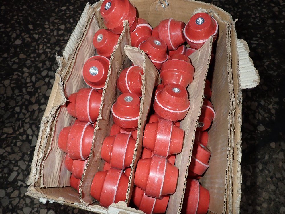  Standoff Insulators