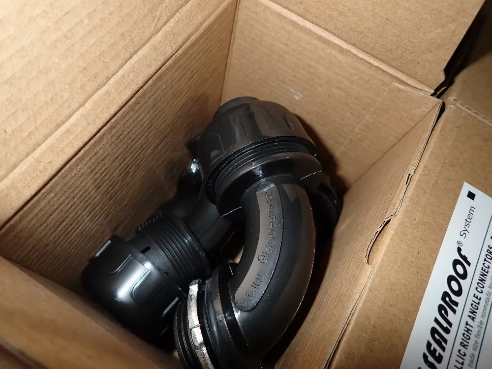 The Sealproof System 1" Non-metallic Right Angle Connectors - 8421