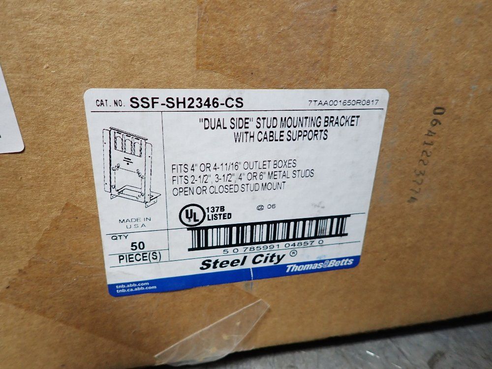 Thomas & Betts 4" Dual Side Stud Mounting Brackets - Ssf-sh2346-cs