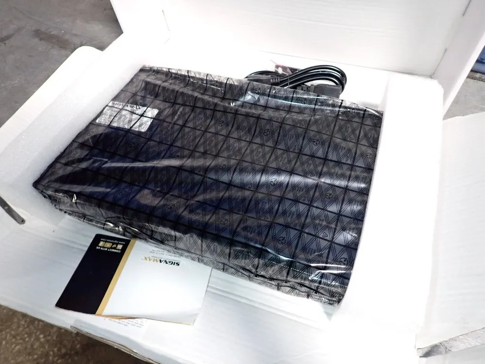 Signamax 24 Port Fast Ethernet Poe & Switch