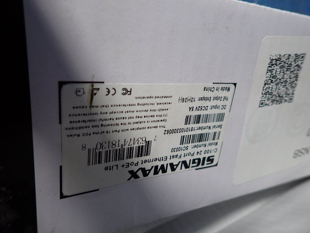 Signamax 24 Port Fast Ethernet Poe & Switch