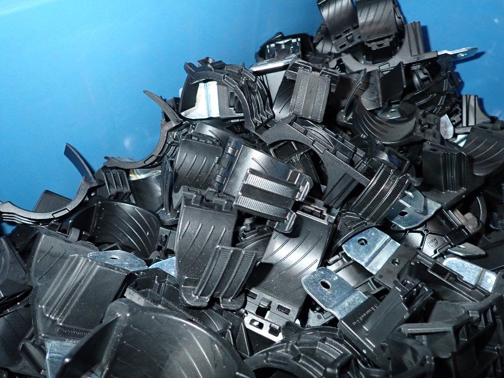 Hellermann Tyton Ratchet P-clamps