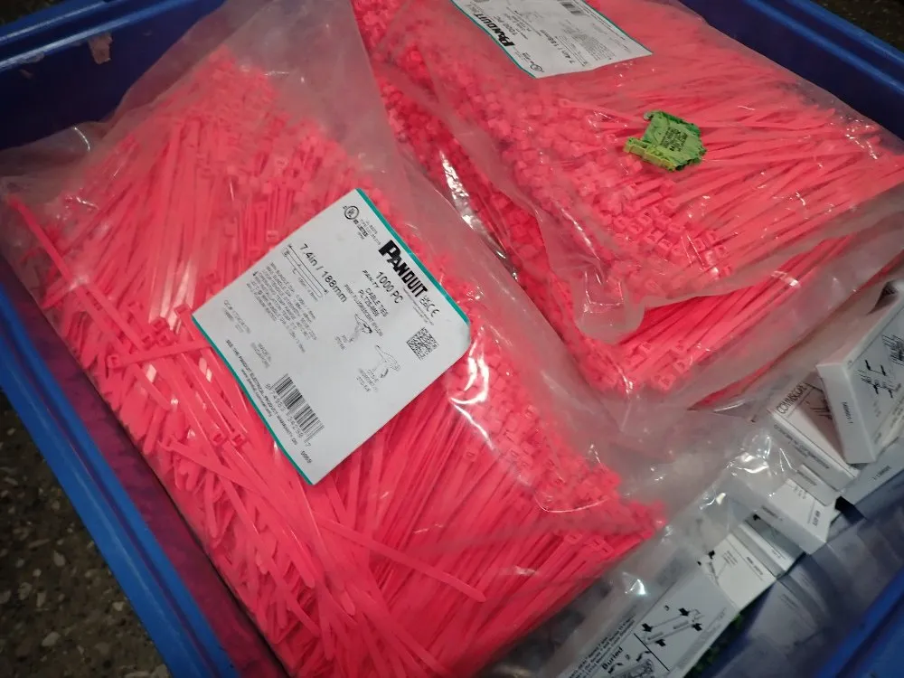 Zip Ties/terminal Blocks/coupling Closures