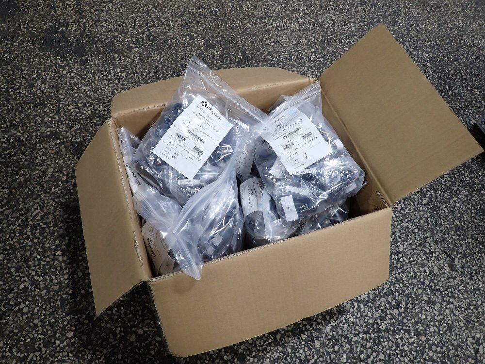 AC CONNECTORS