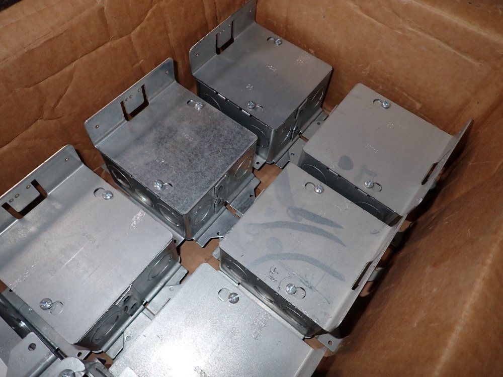 Nvent Caddy Stud Mounted Gang Boxes - A1sfv1g