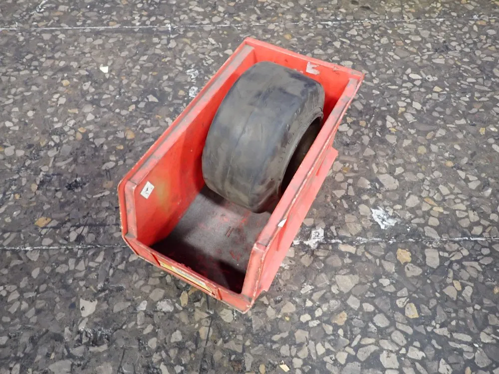Super Solid Tire