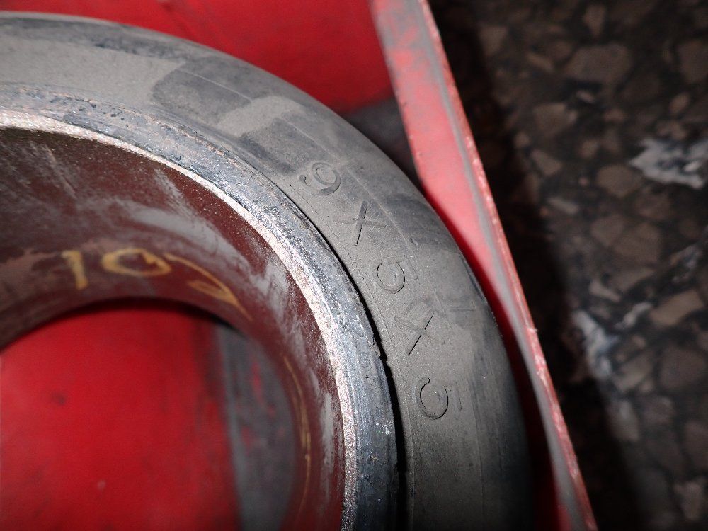 Super Solid Tire