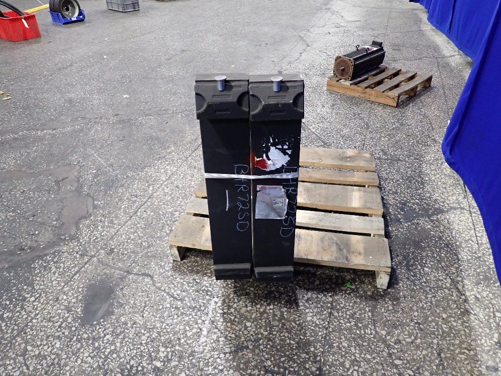 Cascade Forklift Forks
