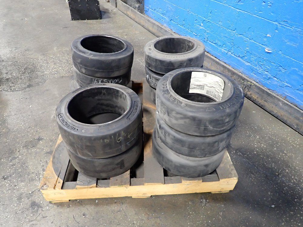  Tires