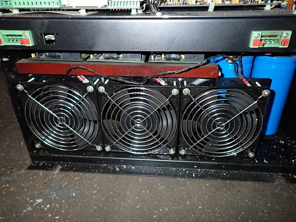  Inverter