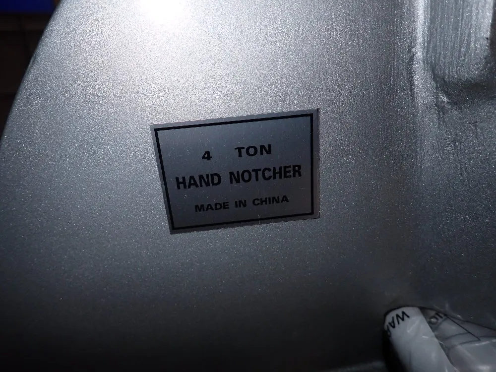  Hand Notcher