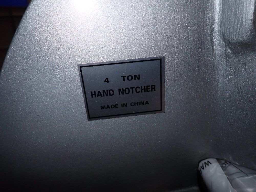  Hand Notcher
