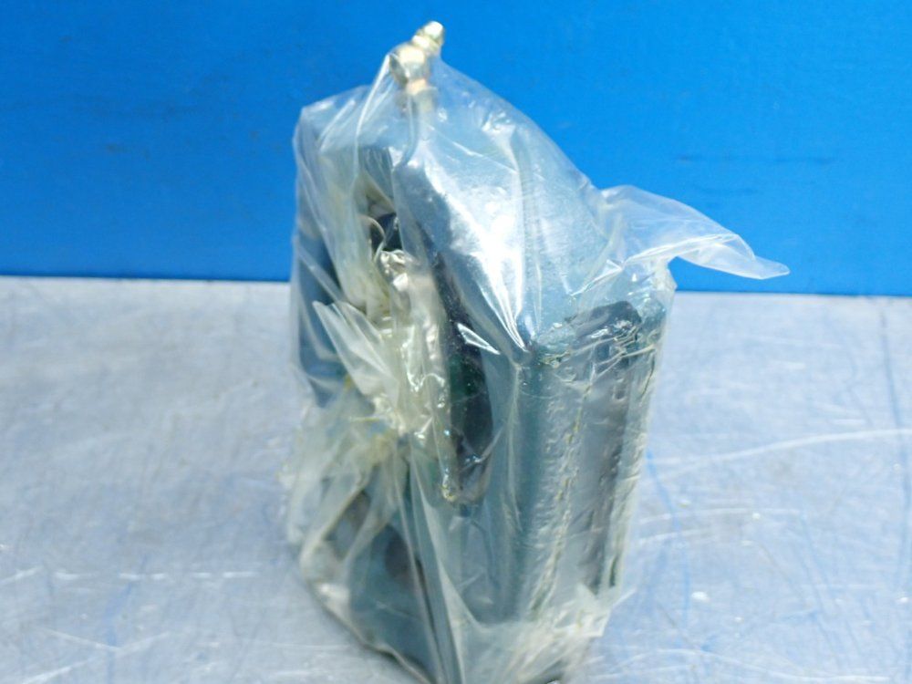 Ami 40mm Set Screw Locking Take-up Unit - Uct208