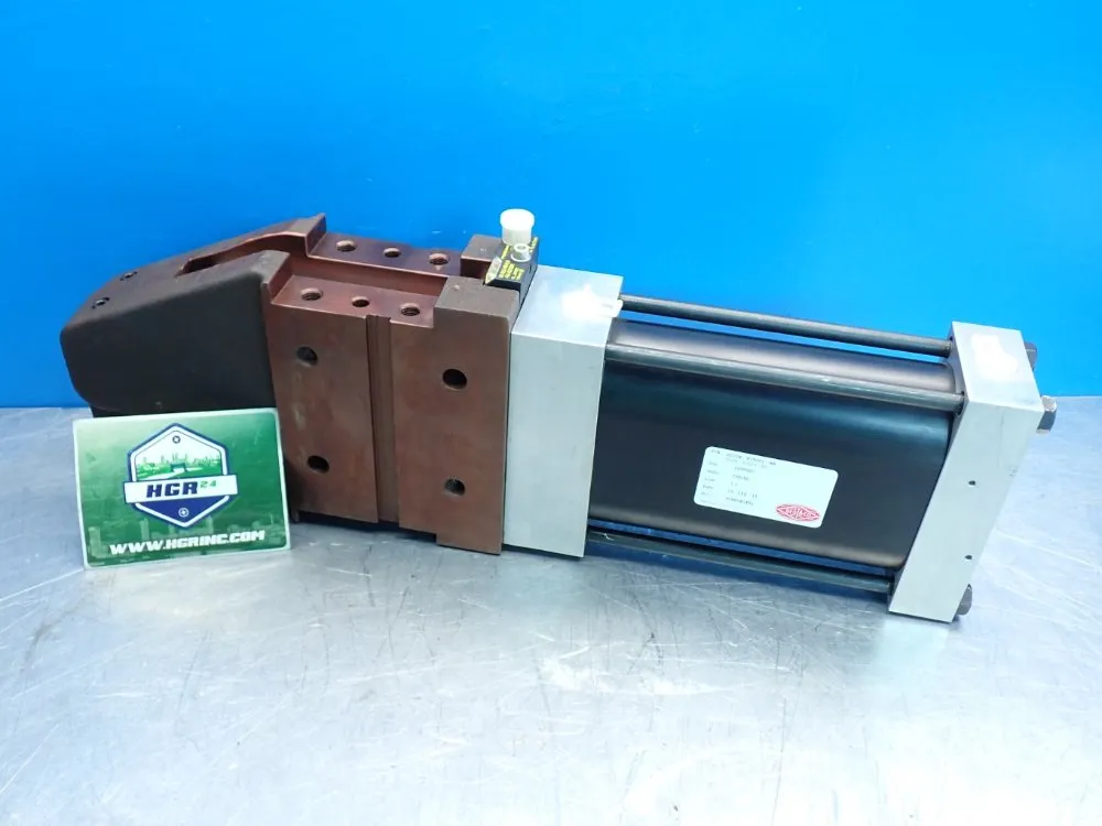 Destaco Right Hand Pneumatic 90° Power Clamp - 82g8n-412c91-na