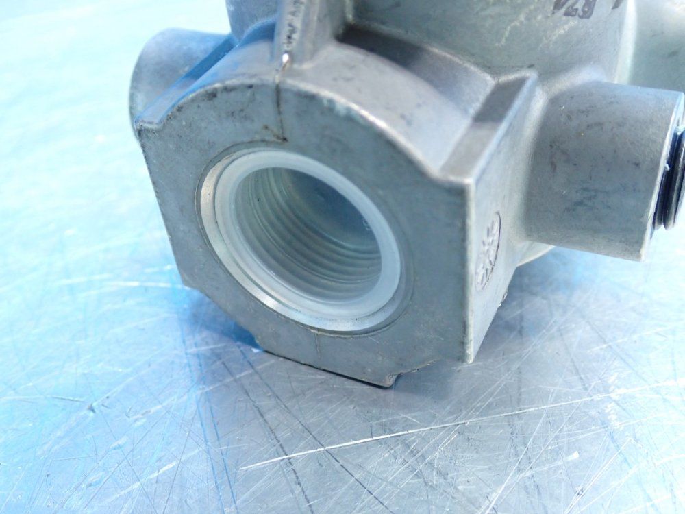 Honeywell Solenoid Gas Valve - V4295a1114