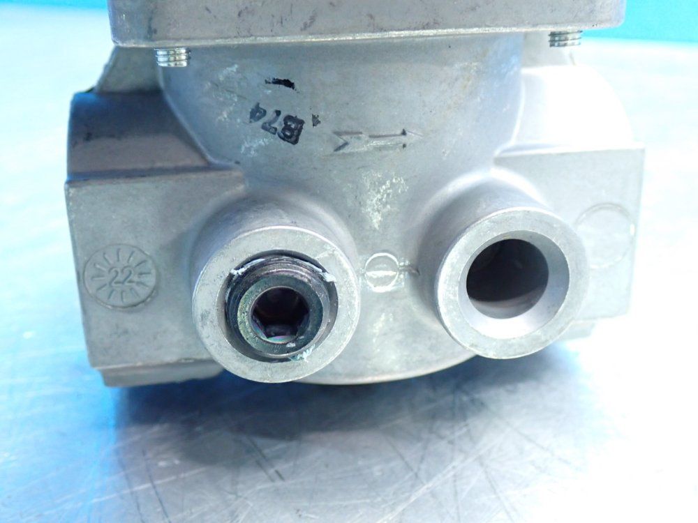 Honeywell Solenoid Gas Valve - V4295a1114