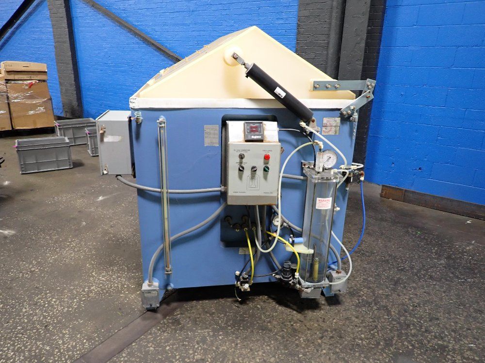 The Singleton Corp Corrosion Test Cabinet