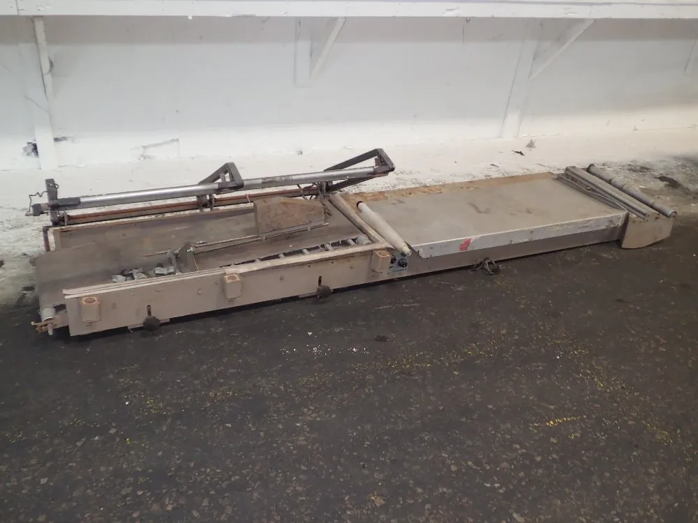Clamco 22'' X 48'' Conveyorized L - Bar Sealer - 772-48mtp