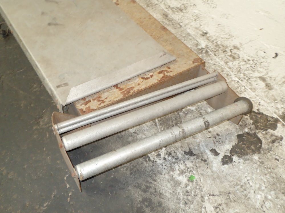 Clamco 22'' X 48'' Conveyorized L - Bar Sealer - 772-48mtp