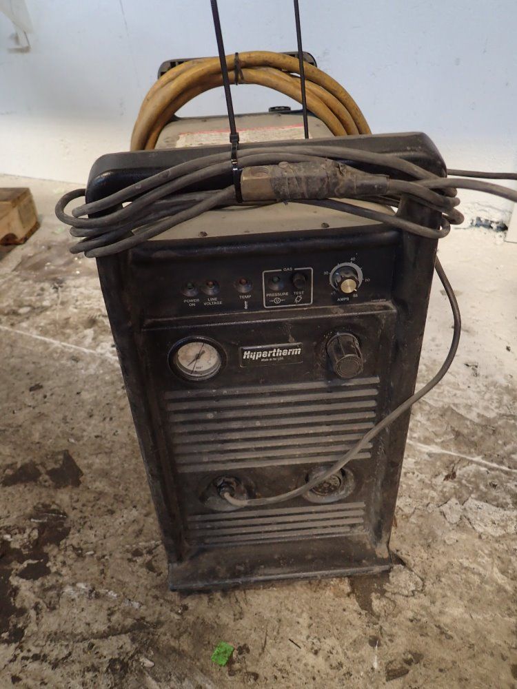 Hypertherm Plasma Cutter - Powermax 900