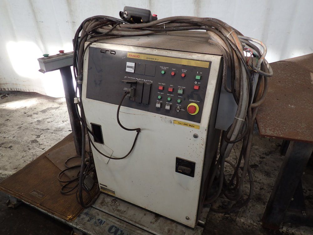 Lincoln/fanuc Welding Robot Cell - A05b-1203-b255/arc Mate