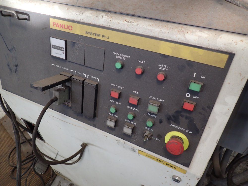Lincoln/fanuc Welding Robot Cell - A05b-1203-b255/arc Mate