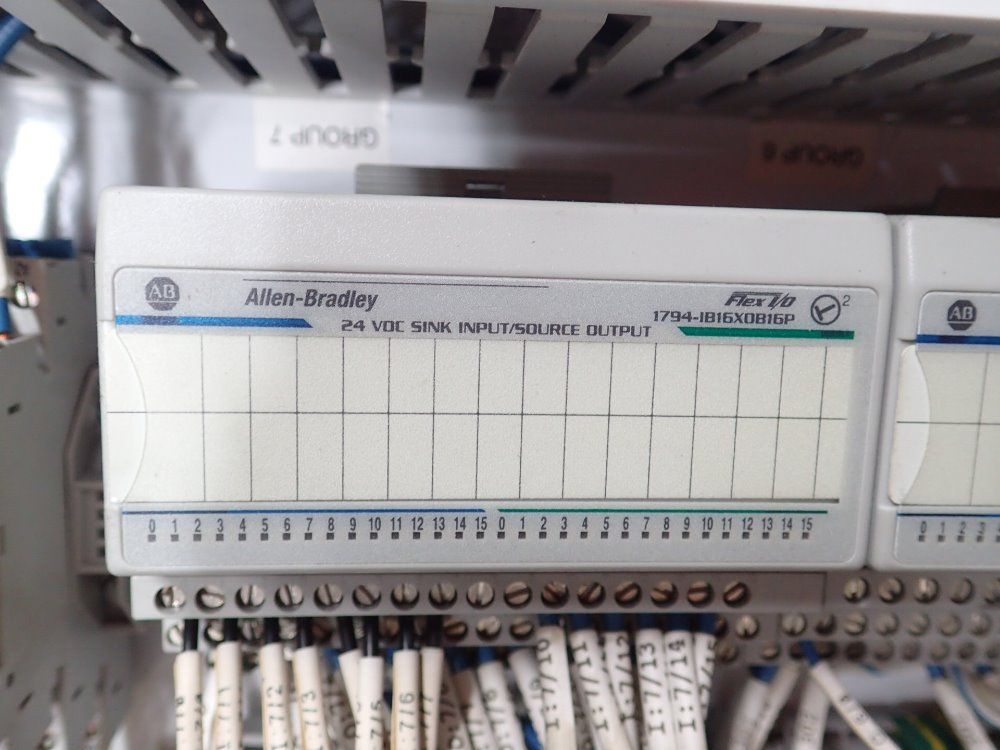 Universal Multishot Systems Injection Molder