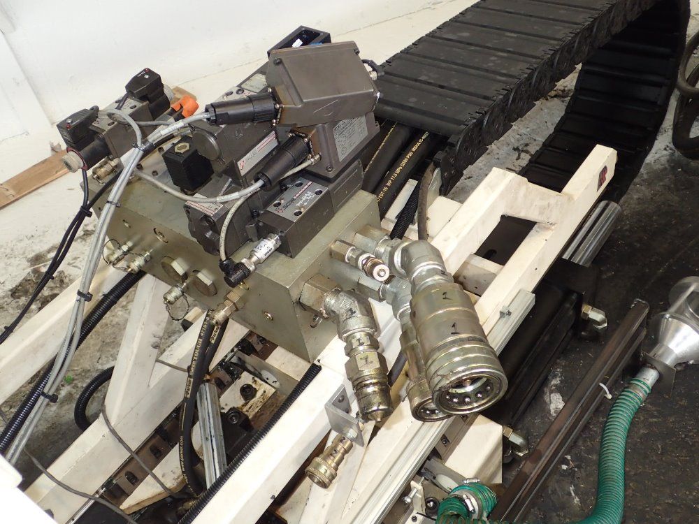 Universal Multishot Systems Injection Molder