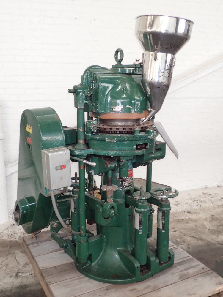 Stokes Tablet Press - 580-1