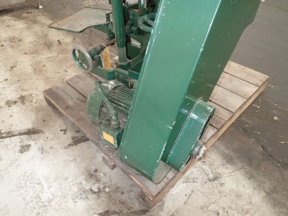 Stokes Tablet Press - 580-1