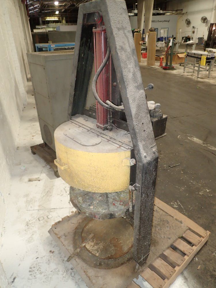 Pig 22'' Id Hydraulic Barrel Crusher / Compactor