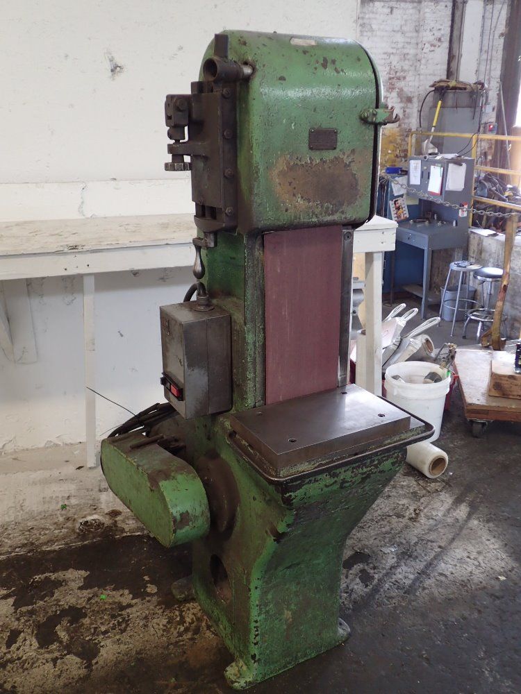 Porter Cable 8'' Wet / Dry Belt Sander / Grinder - G8