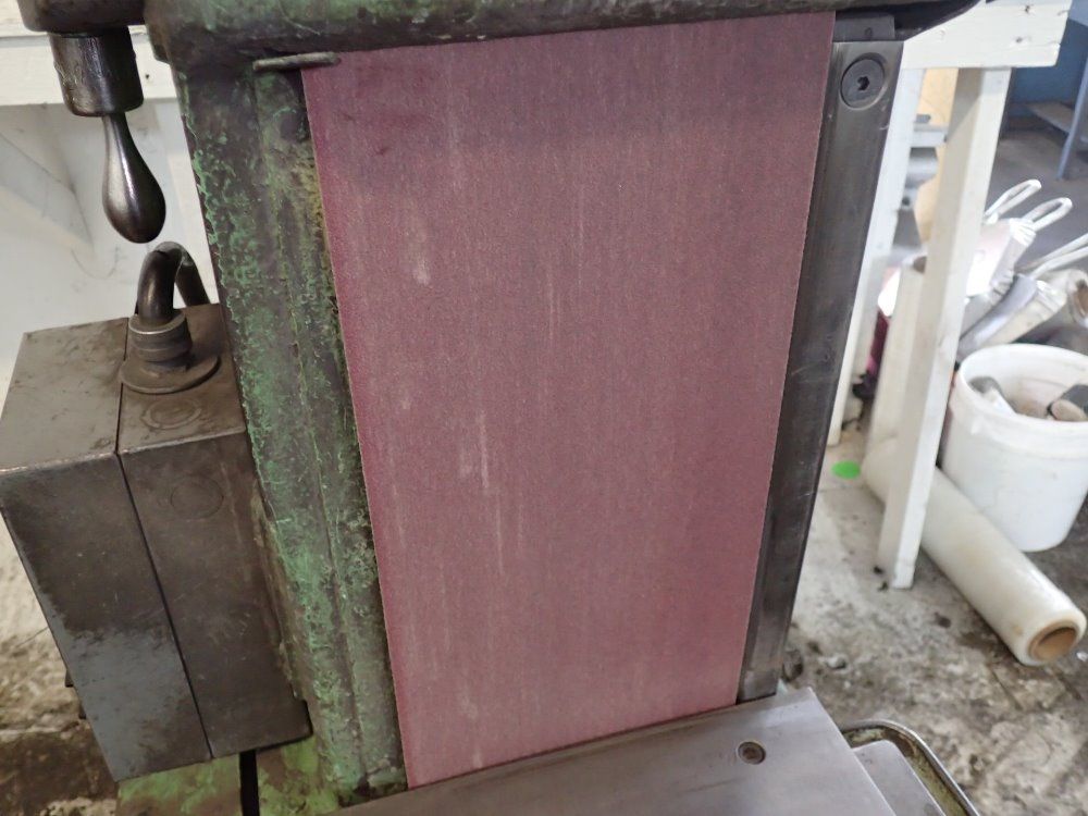 Porter Cable 8'' Wet / Dry Belt Sander / Grinder - G8