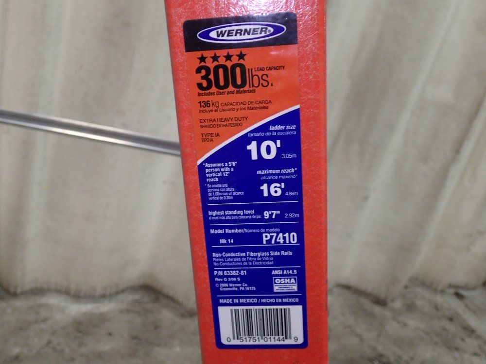 Werner 300# / 10 Steps / 10' Fiberglass A-frame Ladder - P7410