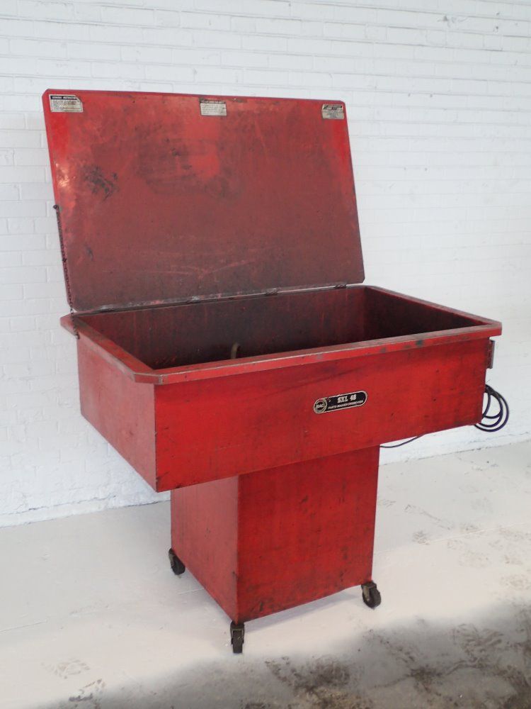 Build-all Corporation 28'' X 48'' X 14'' Parts Washer - Sxl-48