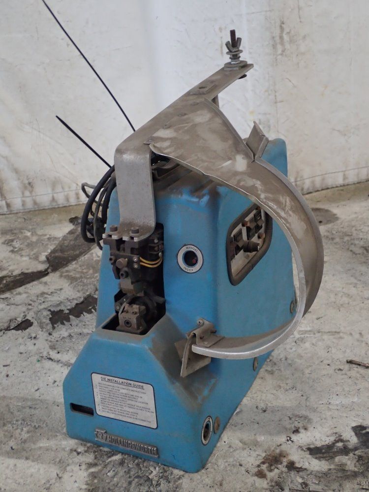 Hollingsworth Crimper