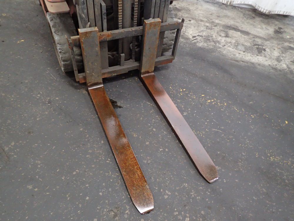 Toyota 5000# Propane Forklift - 7fgcu25