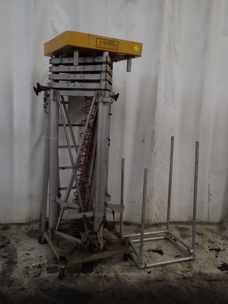 Up-right Scaffolds 250# Aluminum Pneumatic Man Lift