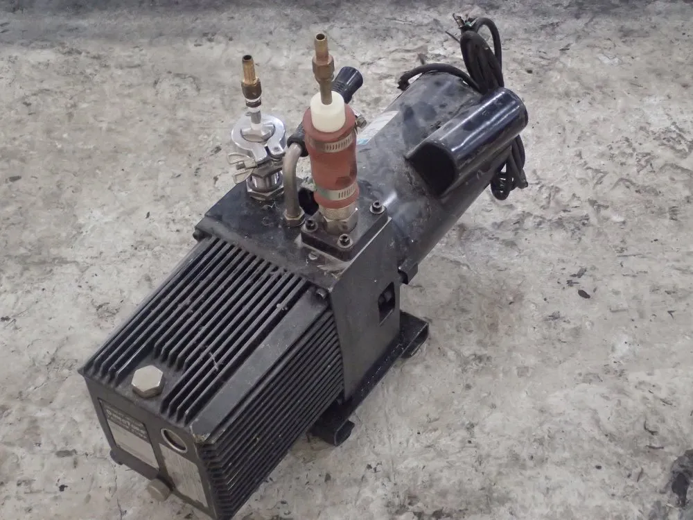 Sargent-welch Scientific Company Direct Torr Vacuum Pump