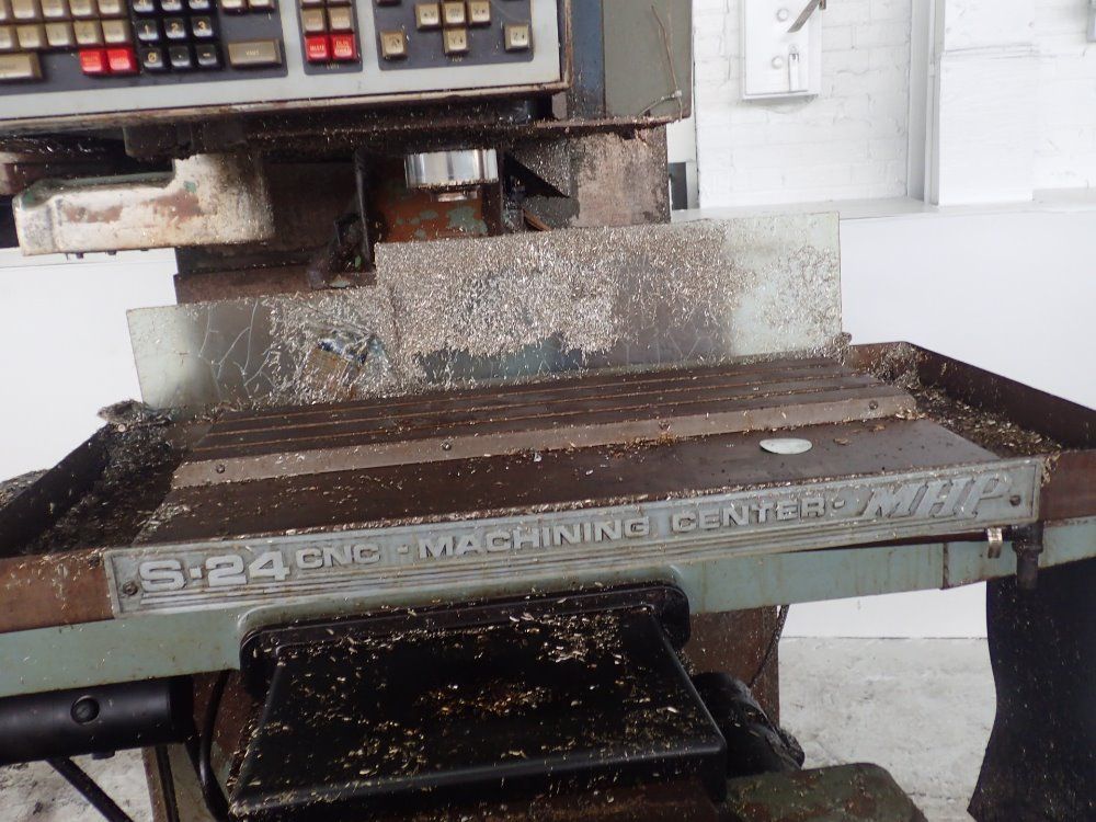 Mhp Machines Cnc Vertical Mill