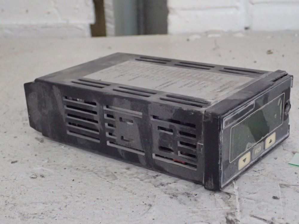 Eurotherm Corporation Controler