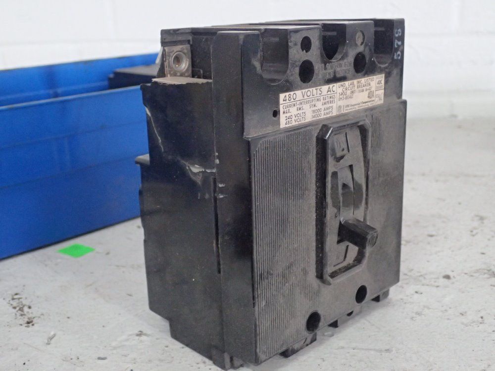 Und Lab Inc Circuit Breaker